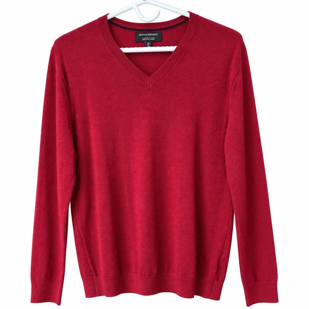 Banana Republic V-Neck Sweater Men M Red Excellent 100% Merino Wool Knit